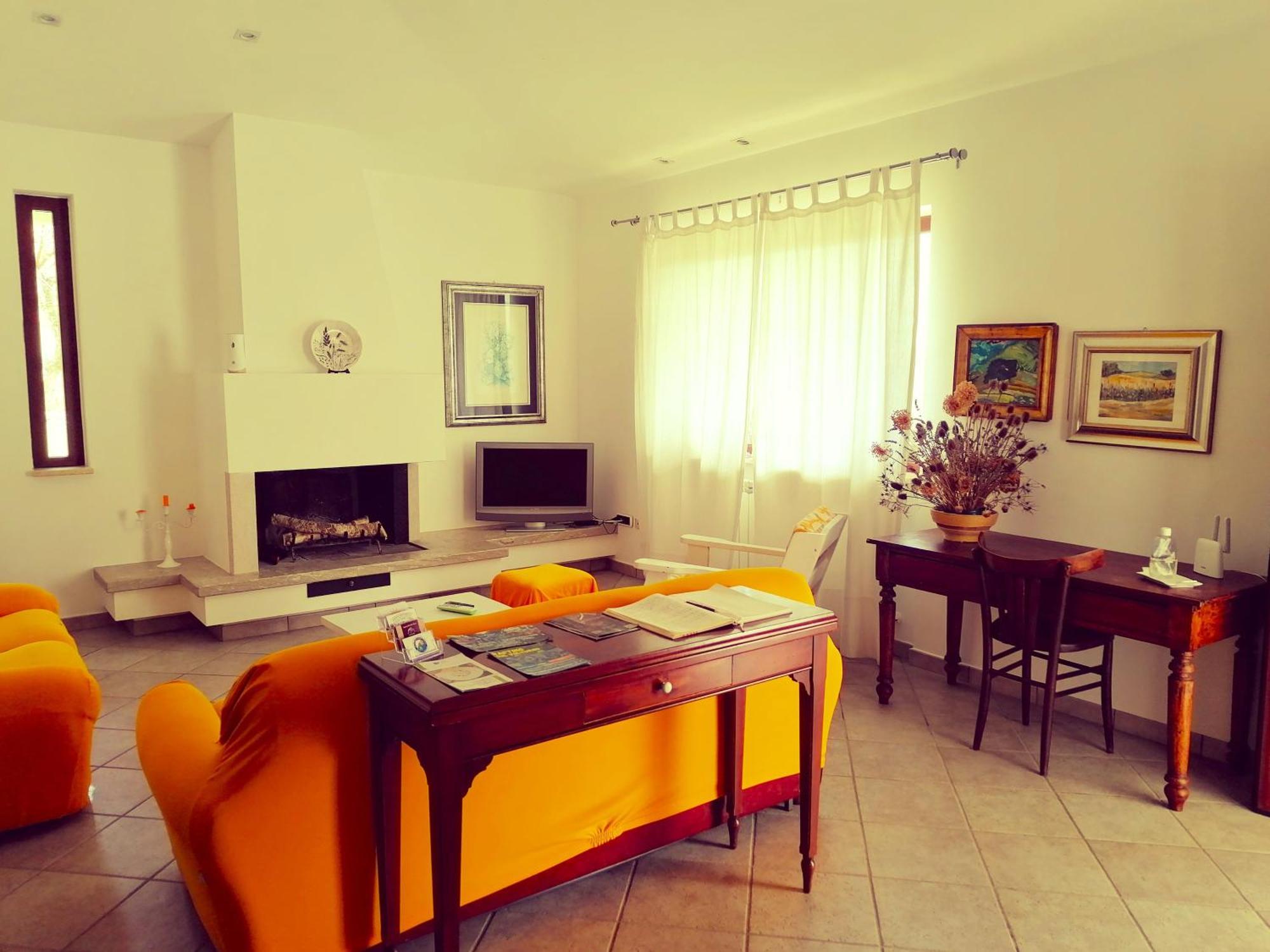 B&B La Montagna Rosa Castelnuovo  Exteriör bild